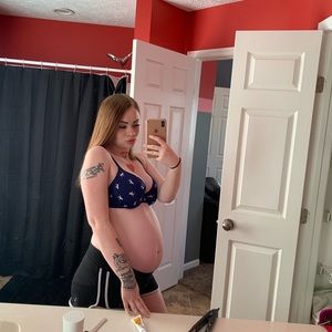 Meet your Posher, Allie